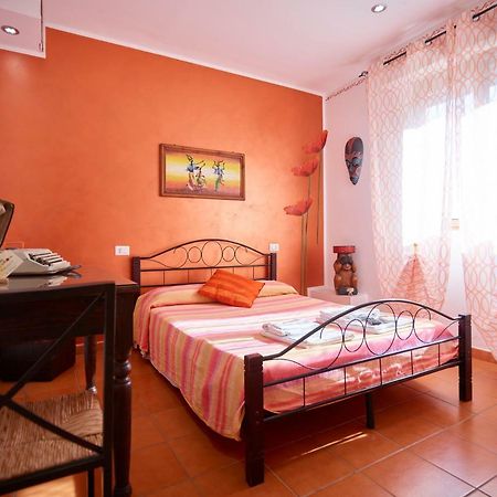 Solerosa Bed & Breakfast Fondi Exterior photo